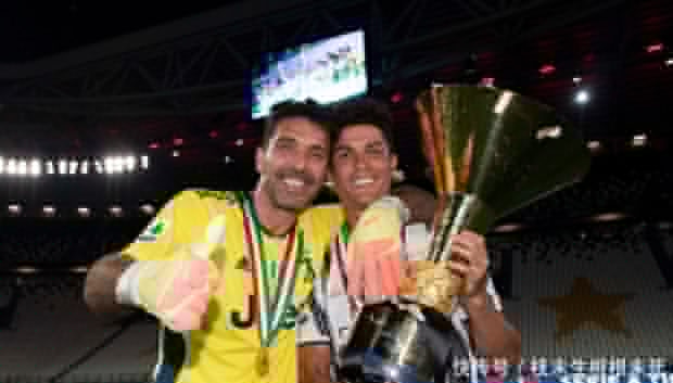 Shams：安东尼·戴维斯计划在今天对阵湖人的比赛中复出