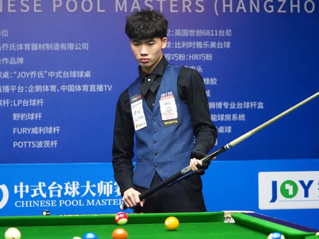 在当今足坛 在当今足坛