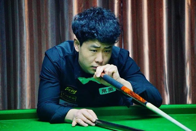 樊振东和王 樊振东和王